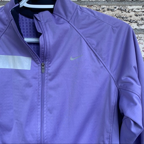 Nike Element dry fit soft purple new jacket Medium - Picture 3 of 15